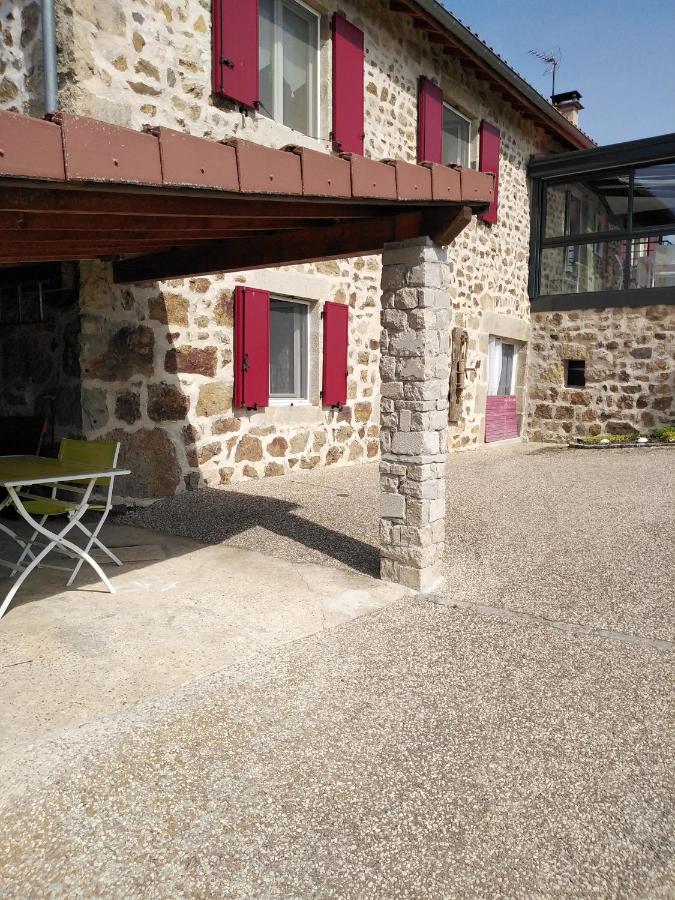 Chaleureux A La Campagne Appartement Saint-Germain-Laprade Buitenkant foto
